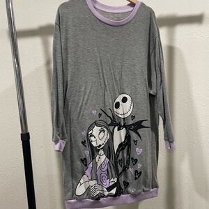 Gray and Purple Graphic Sweatshirt